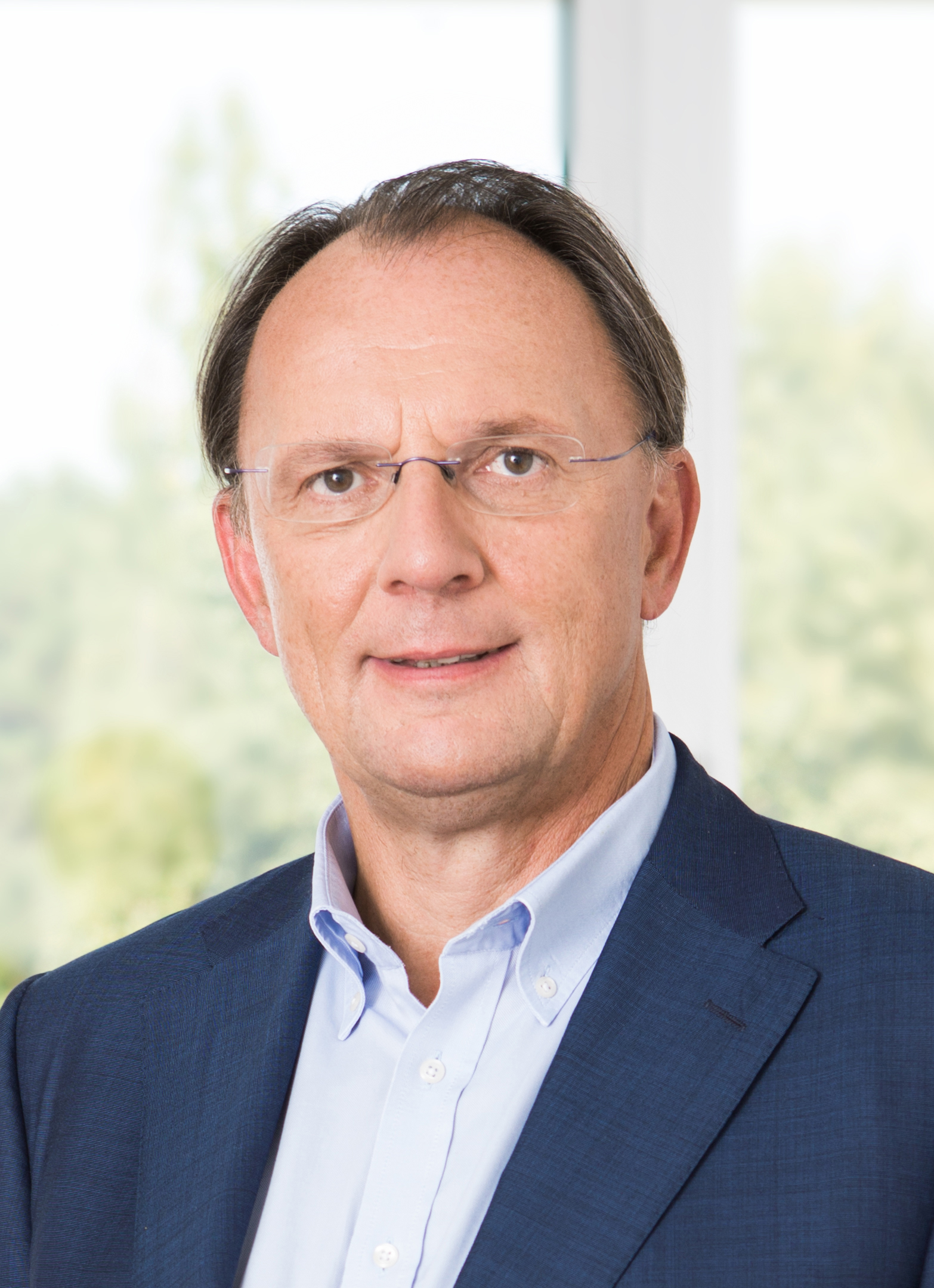 R. Pfarrwaller, CEO, Rexel Austria